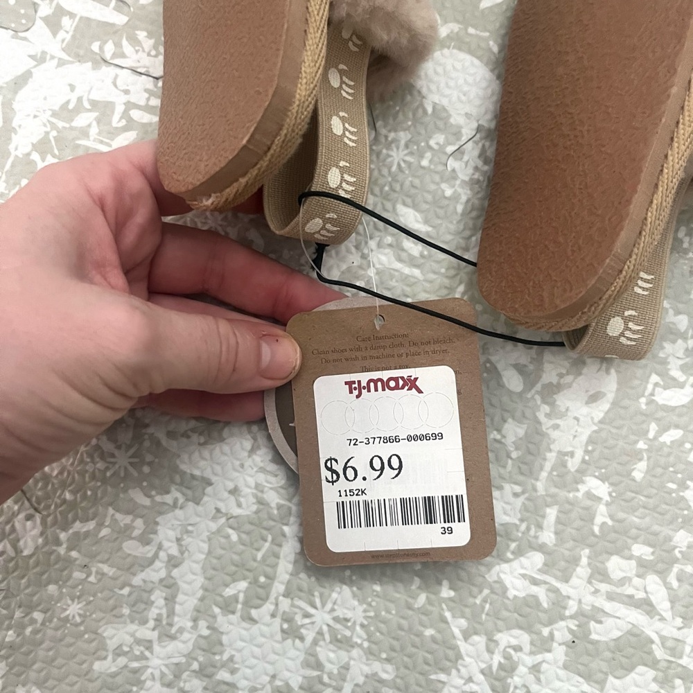 BearPaw Kids Tan Slippers with Cream Lining - Picture 3 of 4